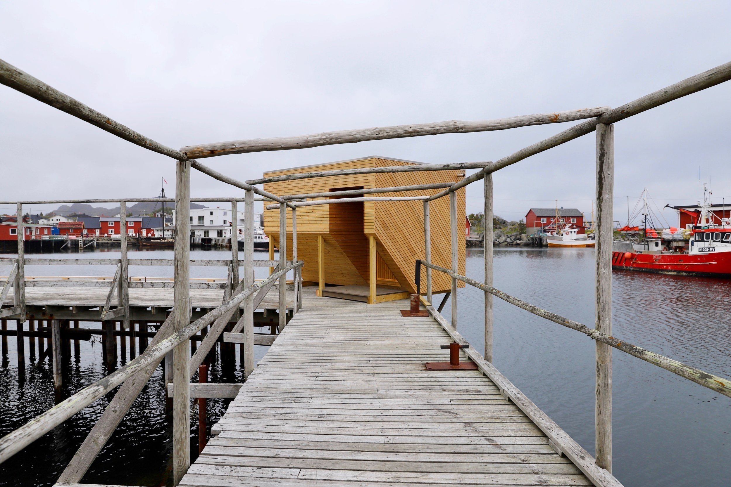 norway-lofoten-ballstad-sauna.jpg