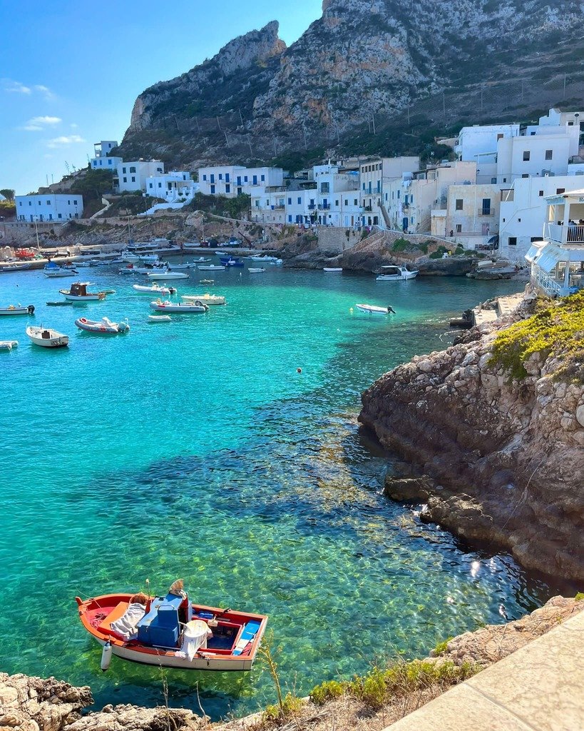 sicilia-italia-levanzo.jpg