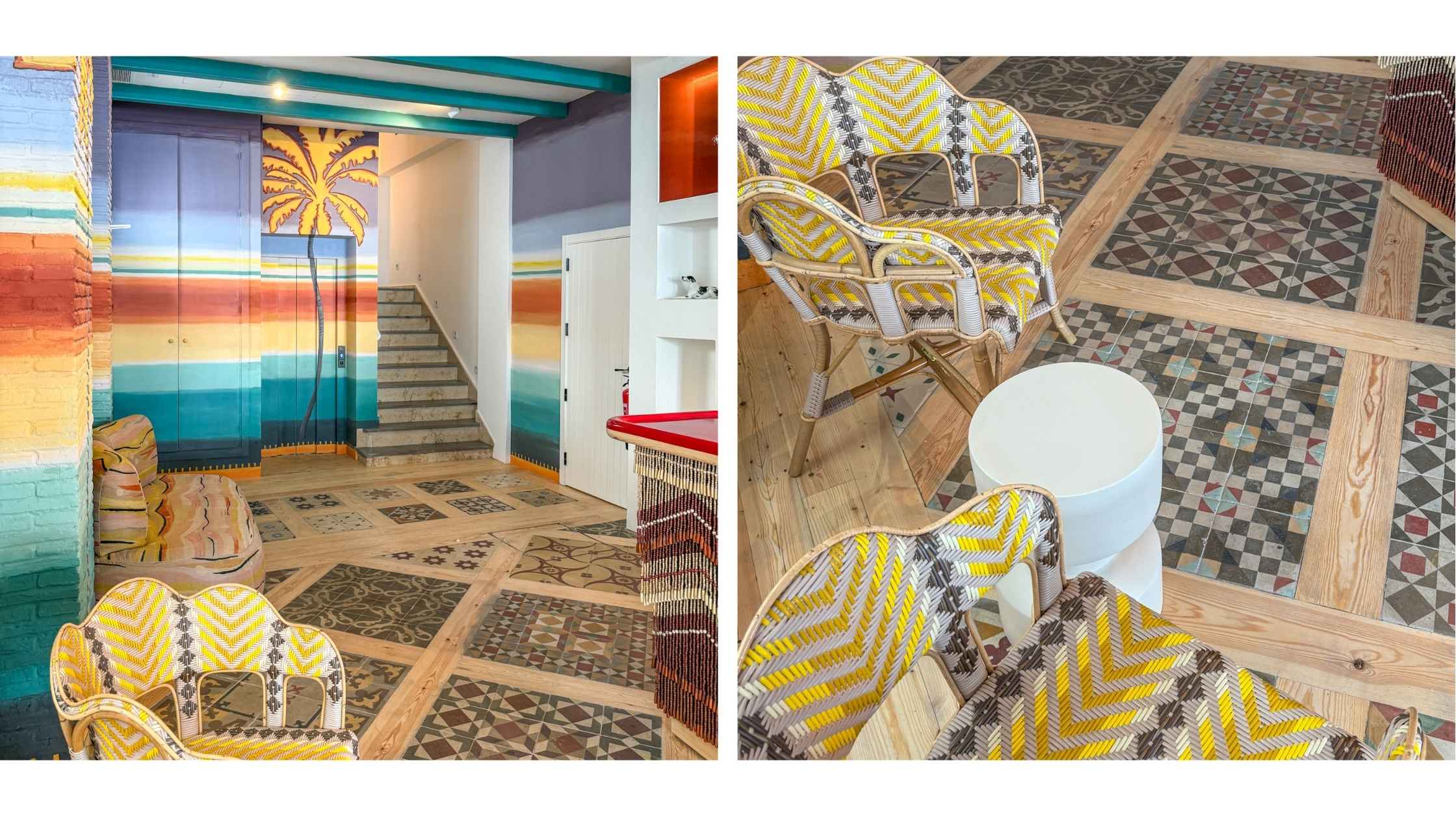 Lobby med mosaikkfliser på gulv, flettede stoler i farger og vegger malt i sterke farger og dekoren er palmer. 