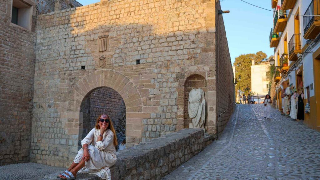 Portal de ses Taules, hovedinngangen til UNESCO-byen Dalt Vila i Ibiza.